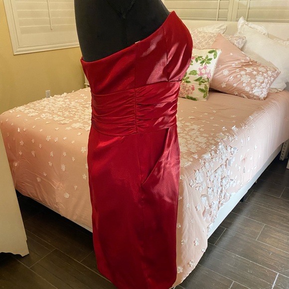 Red,strapless, satin size 5/6 dress by David’s Bridal. - Picture 3 of 9